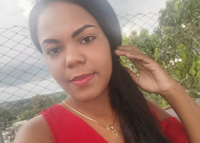 Detienen de manera arbitraria a la youtuber cubana Ruhama Fernández