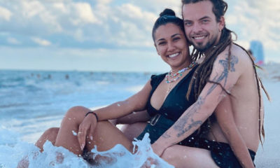 Camila Arteche y Néstor Jiménez Jr. pasan un día de amor en la playa