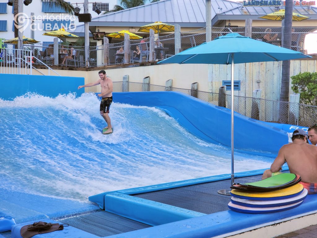 Avanza proyecto par que Florida sea sede del parque de surf más grande del mundo
