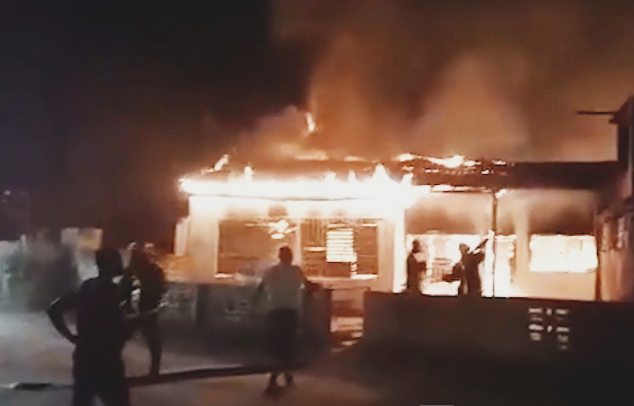 Fuego en Santiago de Cuba copy