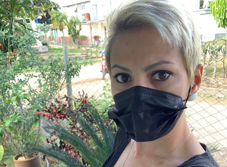 Activista Sayli González estuvo siete horas detenida por realizar una caminata pacífica