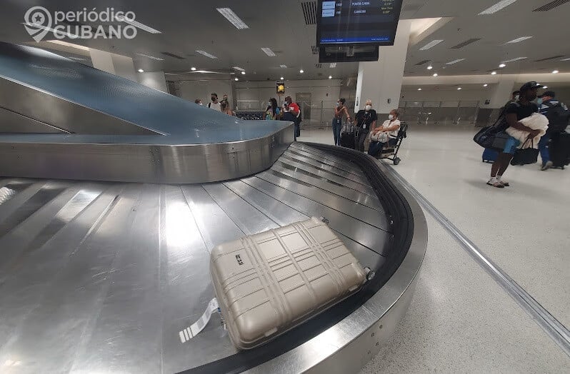 Aeropuerto vuelos viajeros viaje. (Periódico Cubano)