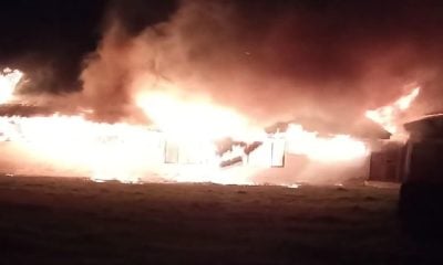 Incendio provoca destrucción de la Casa de la Cultura y tienda de Artex en Sandino Pinar del Rio