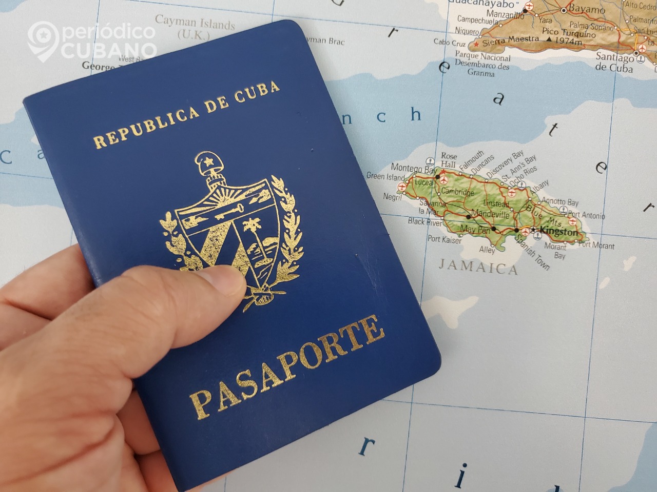 Jamaica está ubicada al sur de la región oriental de Cuba y en la actualidad hay vuelos desde La Habana y Santiago de Cuba. (Collage Google MapsPeriódico Cubano)