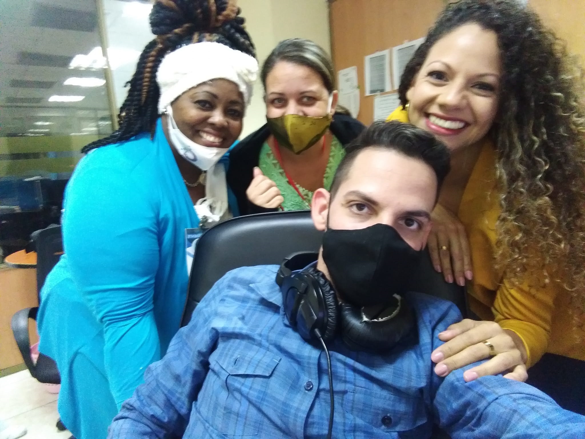 Por esta razón el periodista oficialista Lázaro Manuel Alonso estuvo fuera del aire