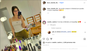 Daniela Álvarez compra set de maquillaje