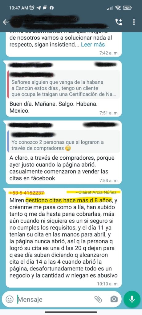 Cubanos denuncian corrupción para agendar citas para visas en la Embajada de México25