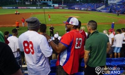 Peloteros cubanos lanzan recogida de firmas para apoyar el proyecto de un equipo Cuba independiente