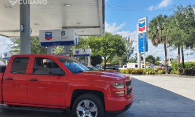 Cae el precio del galón de gasolina en EEUU, pero ¡solo 10 centavos!