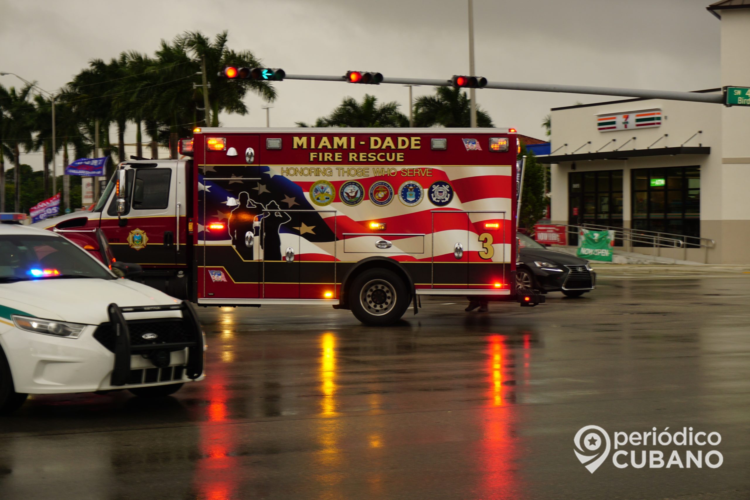 Más de 20 camiones de bomberos enfrentaron a un incendio en La Pequeña Habana