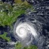 Pronostican activa temporada de huracanes en 2022