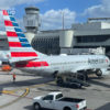 Cancelan cientos de vuelos en EEUU por escasez de personal