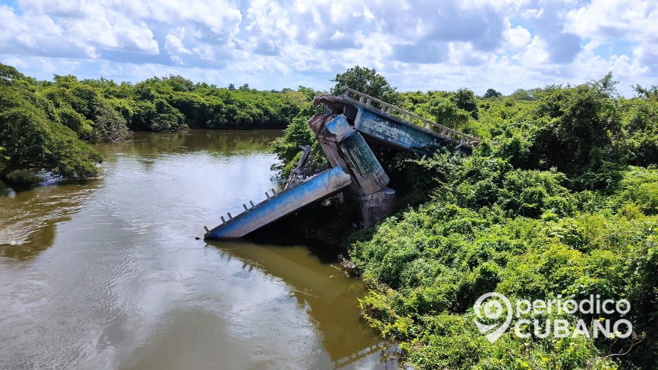 Colapsa puente sobre el río Sagua que unía el poblado de Sitiecito con la cabecera municipal (1)
