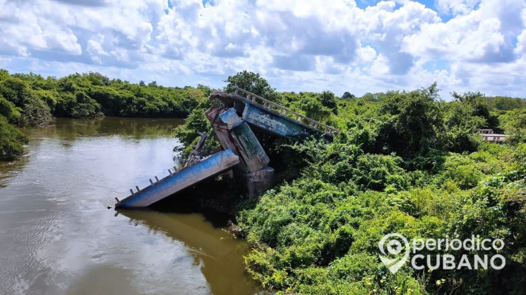 Colapsa puente sobre el río Sagua que unía el poblado de Sitiecito con la cabecera municipal (3)