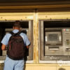 Banco Central de Cuba habilita la compra de dólares en cajeros automáticos
