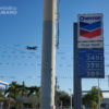 Disminuye el precio de la gasolina en la Florida por décima semana consecutiva