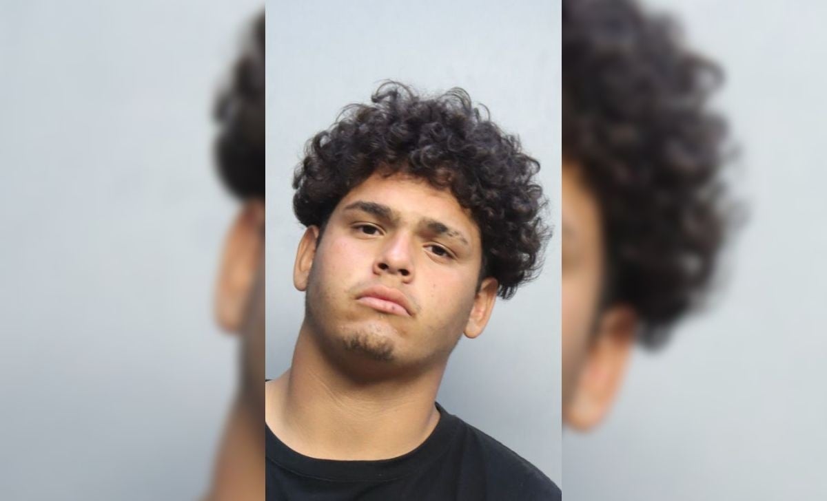 Joven venezolano arrestado por presuntamente acosar a una niña en Hialeah