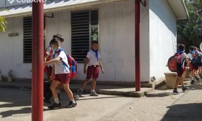 pioneros cubanos estudiantes (1)