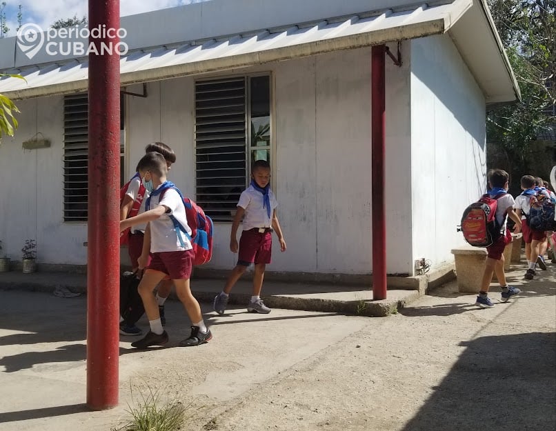 pioneros cubanos estudiantes (1)