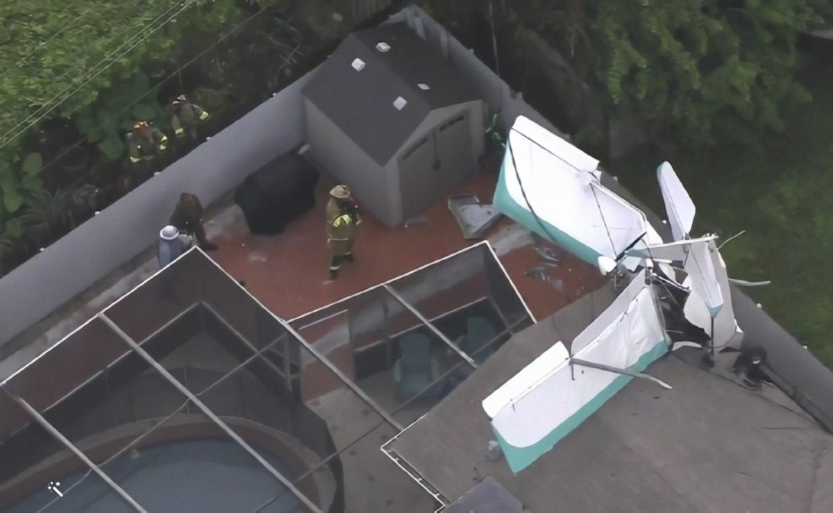 Avioneta se estrella en un vecindario de Miramar Florida y deja dos personas muertas