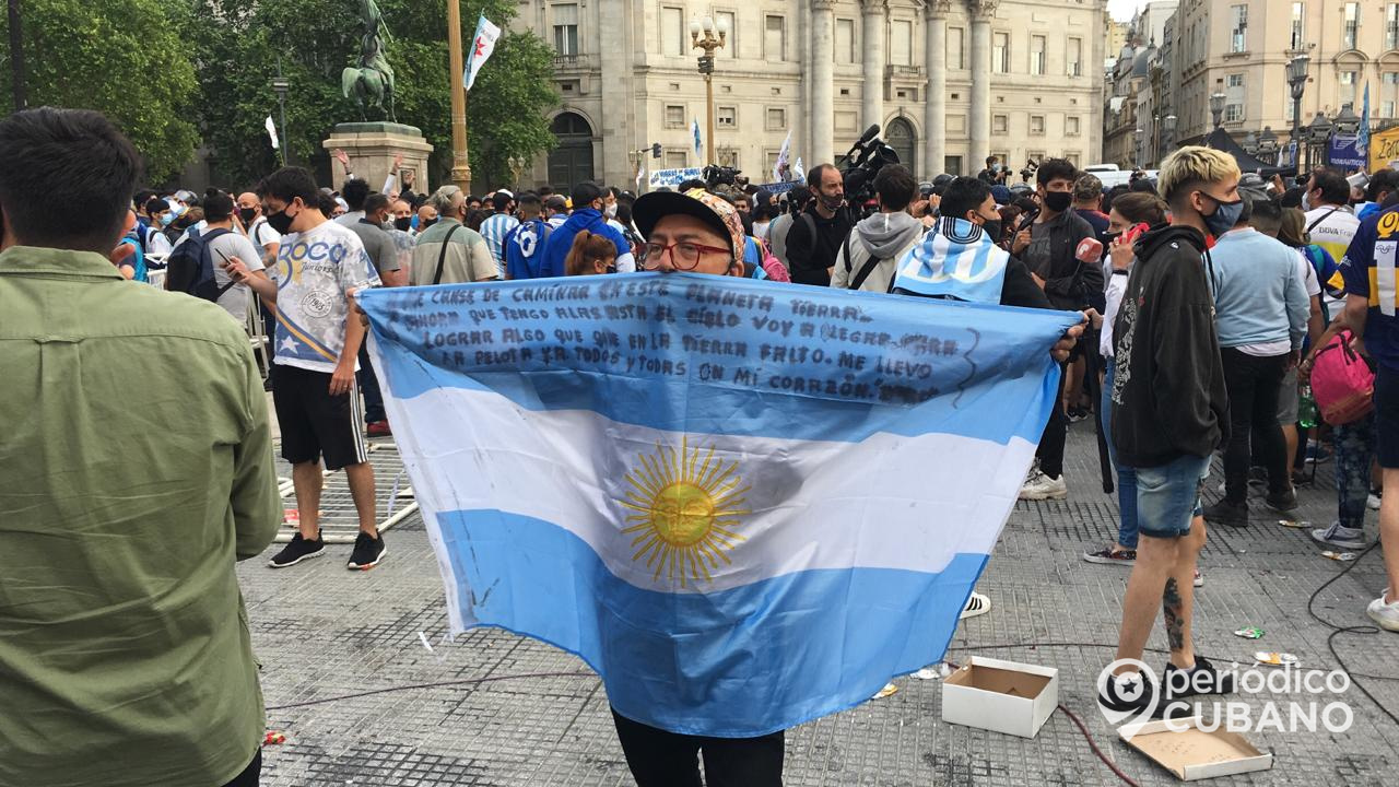 Subastan el balón de la ‘Mano de Dios’ de Diego Maradona, esperan puja superior a los tres millones de dólares