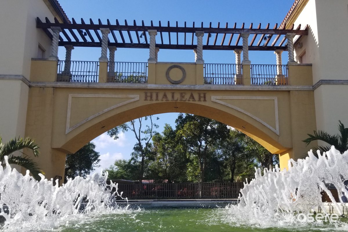 fuente entrada a la ciudad de hialeah (54)