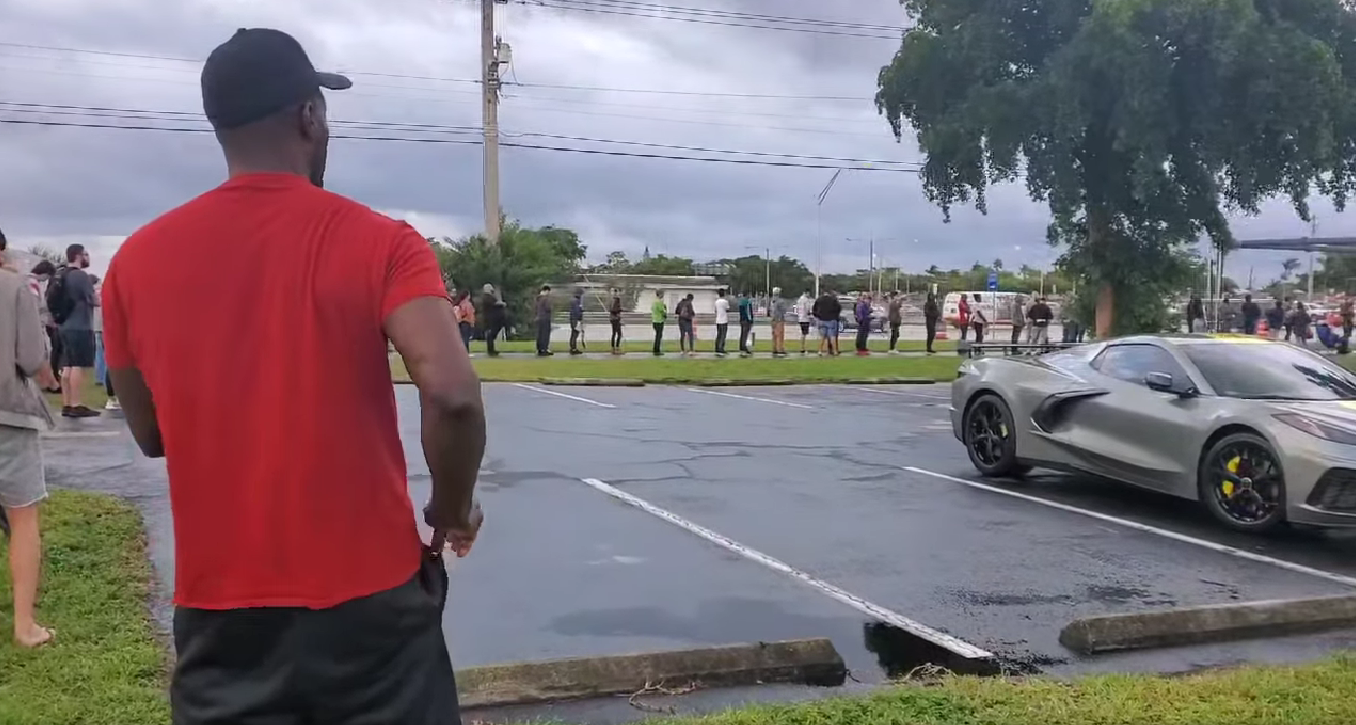 Cubanos pueden sacar licencias de conducir sin cita previa en oficina de Pembroke Pines