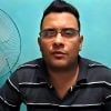 Magdiel Pérezlocutor oficialista de la radio y la TVabandona Cuba-Enhanced-Color-Restored