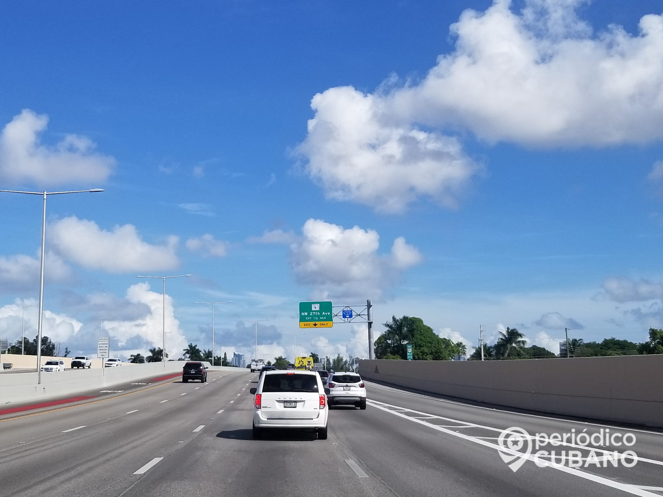 Oficinas de licencia de conducción en Miami están saturadas por alto número de migrantes