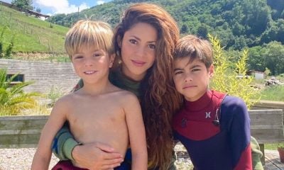Shakira busca niñera para sus hijos