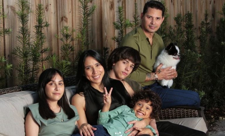 Leoni Torres sorprenderá a sus fans este Fin de Año con un súper