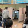 Madrid abre la puerta a la contratación de médicos cubanos en especialidades deficitarias