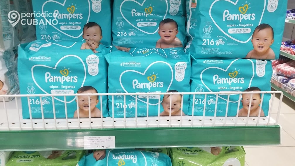 Para las madres cubanas es indignante el alto precio de los pañales en la Isla