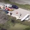 Avioneta con humo en la cabina aterriza de emergencia en una carretera de Broward (2)