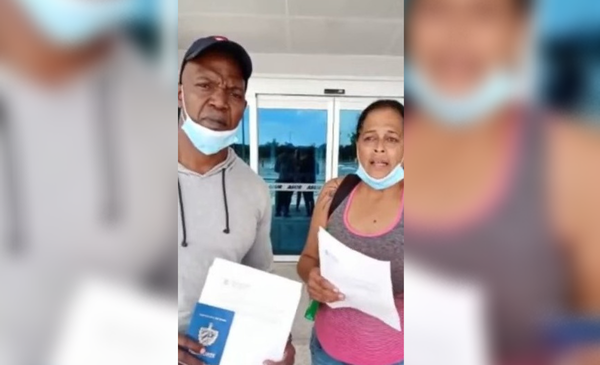 Cubanos con parole aprobado en EEUU están varados en Tapachula por culpa de las autoridades mexicanas1