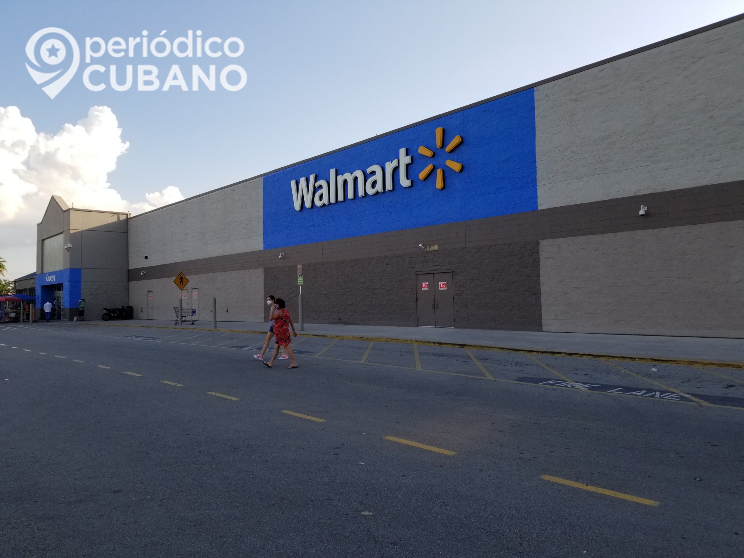 Walmart incrementa salarios de sus trabajadores en EEUU