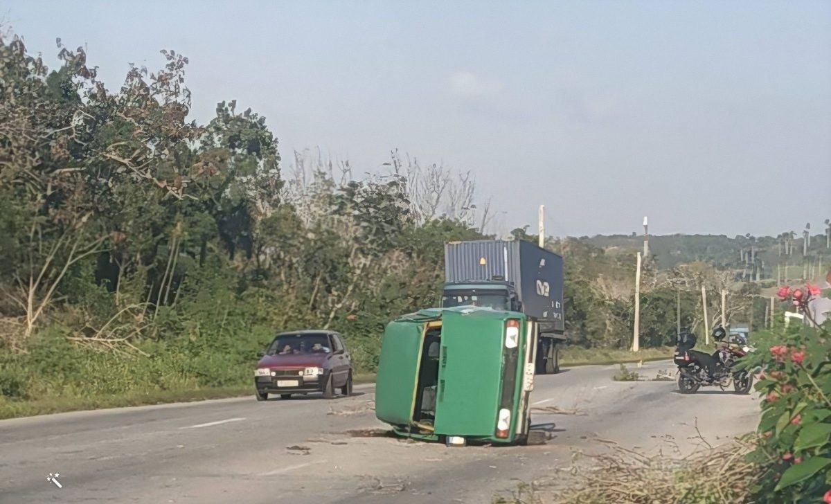Accidente de tránsito en la autopista La Habana-Pinar del Río