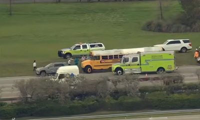 Al menos dos menores lesionados en el choque de autobús escolar en Miami-Dade (2)