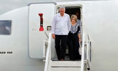 Díaz-Canel y Lis Cuesta regresan a México a bordo de un avión de Conviasa (1)