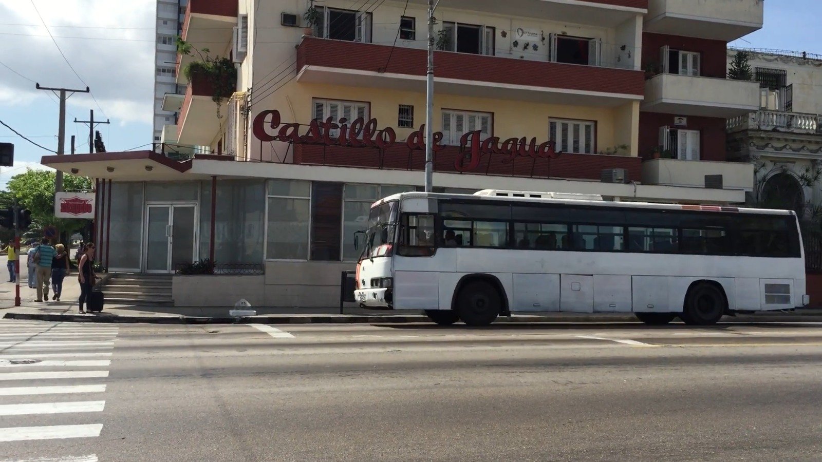 Famoso restaurante Castillo de Jagua en el Vedado se convierte en heladería privada