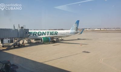Frontier Airlines ofrece vuelos ilimitados en EEUU y al extranjero al hacer un único pago de $399