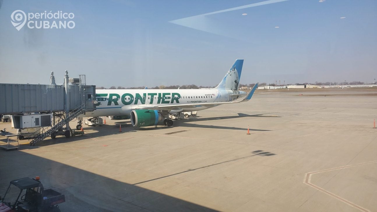 Frontier Airlines ofrece vuelos ilimitados en EEUU y al extranjero al hacer un único pago de $399
