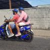 Motocicleta eléctrica para enviar al occidente de Cuba entre uno y siete días