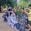 Barberos recolectan dinero para los niños enfermos de cáncer en Holguín