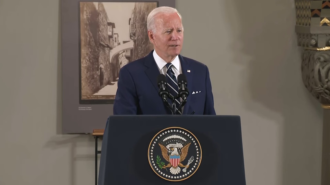Biden propone subir impuestos a los estadounidenses más ricos y compañías petroleras