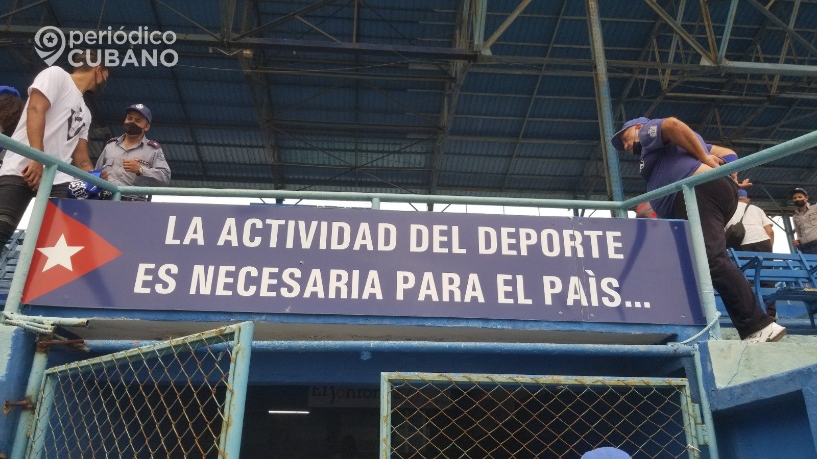 Cartel estadio Latinoamericano