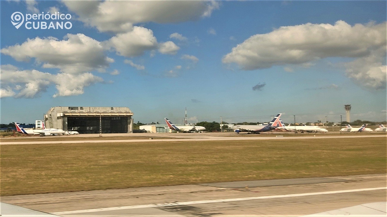 Cuba negocia entregar aeropuertos a empresa extranjera para “gestión y desarrollo”