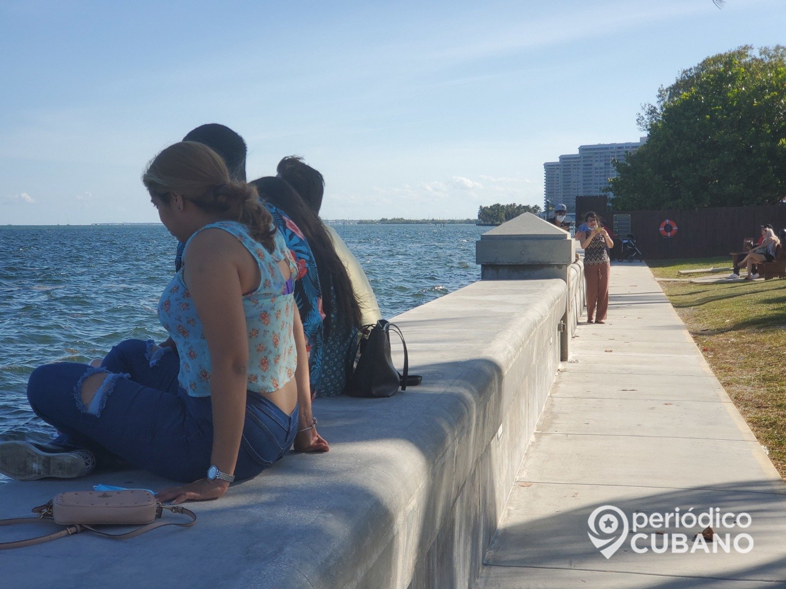 En año y medio más de 250 mil cubanos se instalan en Miami tras huir de Cuba