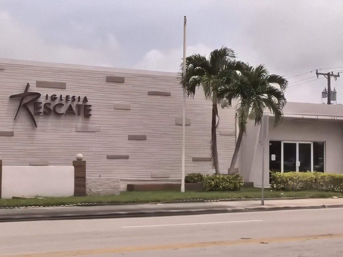 Iglesia cristiana Rescate ofrece ayuda a migrantes cubanos sin hogar en Hialeah Iglesia cristiana Rescate ofrece ayuda a migrantes cubanos sin hogar en Hialeah