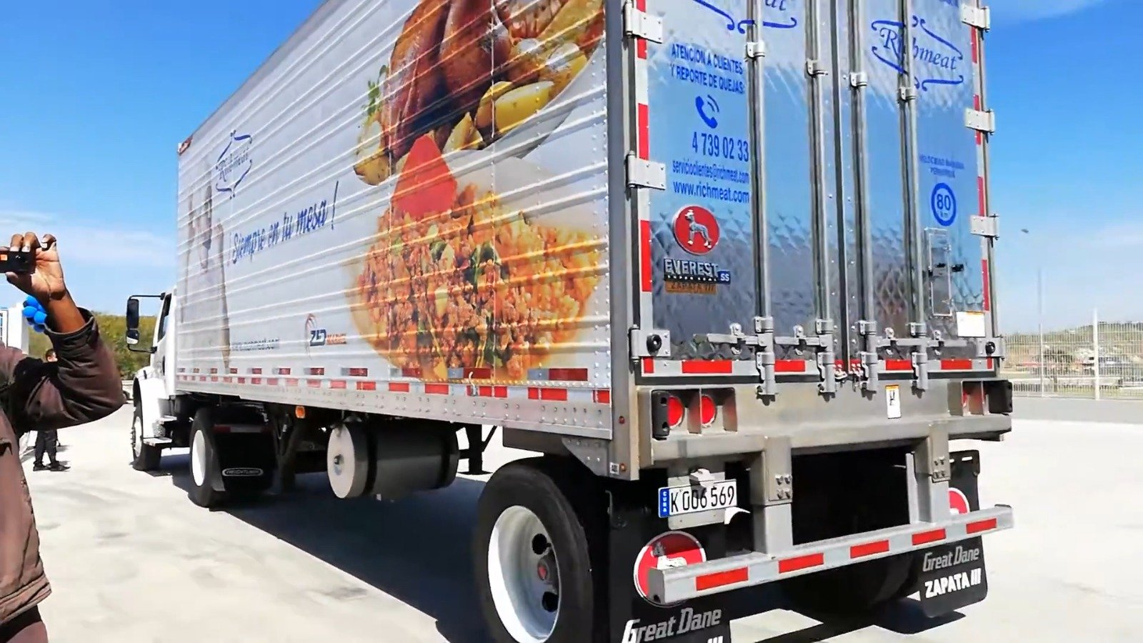 Impagos del régimen a la mexicana Richmeat paralizan la producción de picadillo en la fábrica del Mariel (2)
